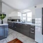 50 Shades Of Grey Villa Pula