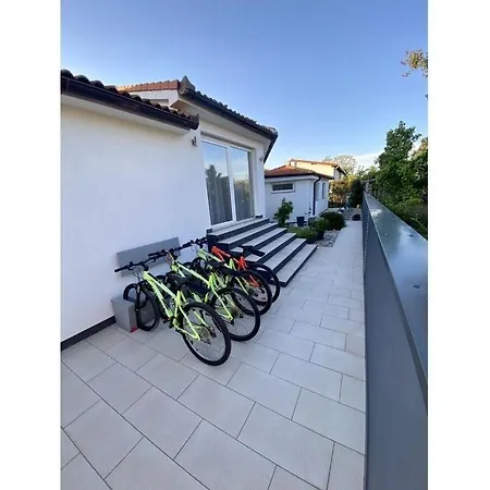 50 Shades Of Grey Villa Pola